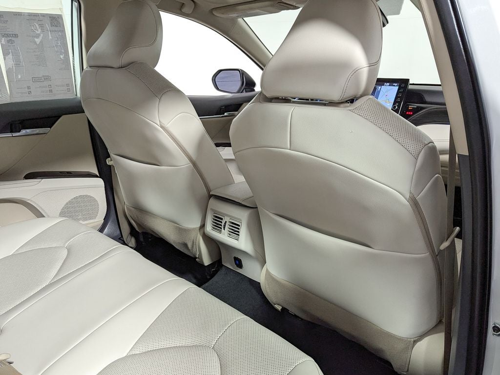 2023 Toyota Camry Hybrid XLE