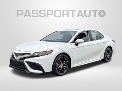 2022 Toyota Camry SE