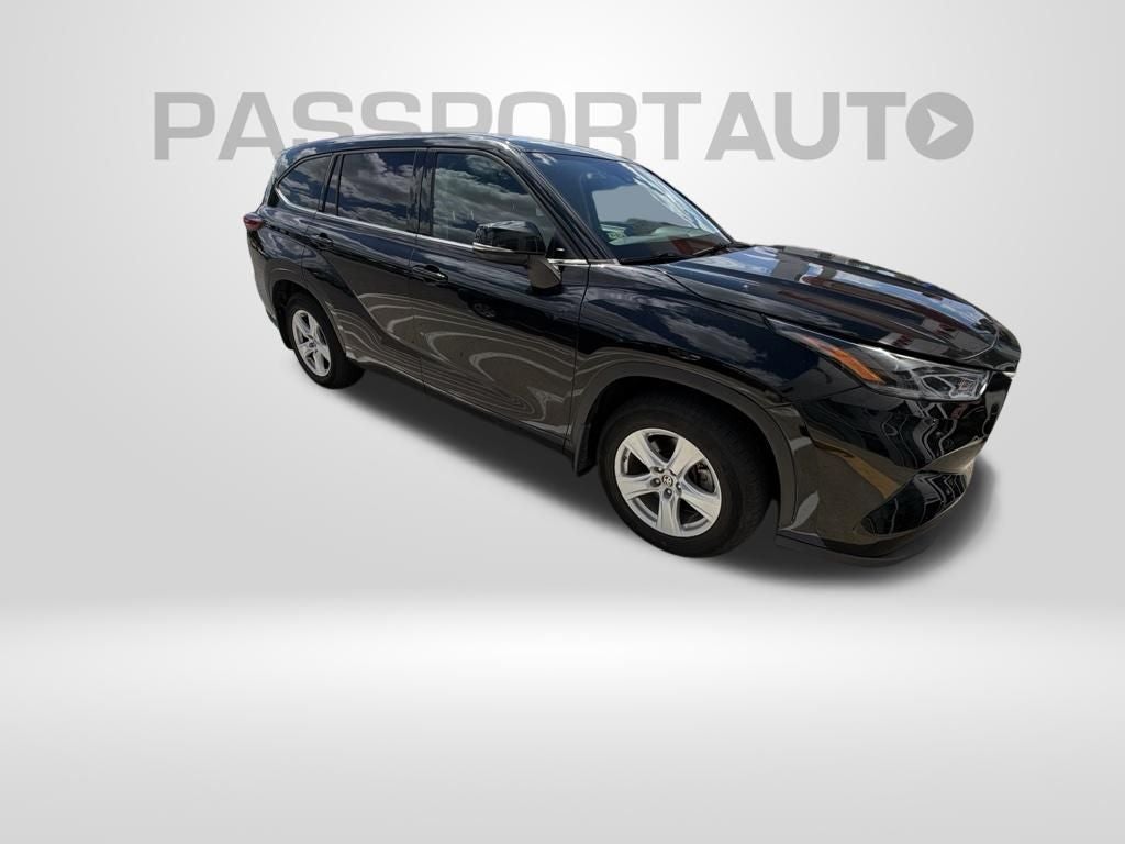 2021 Toyota Highlander LE