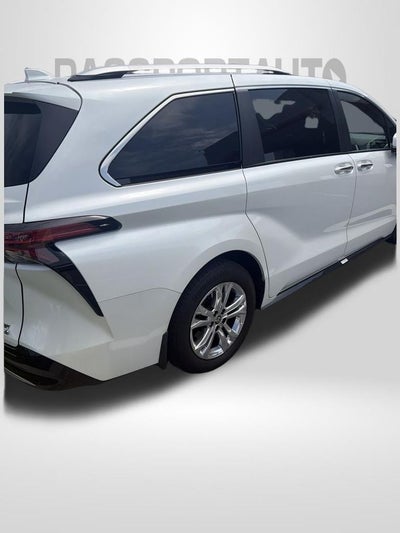 2024 Toyota Sienna Platinum 7 Passenger