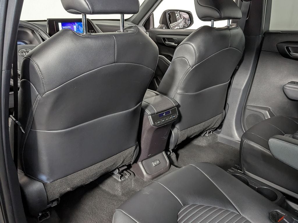 2025 Toyota Highlander XSE