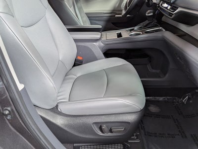 2024 Toyota Sienna XLE 8 Passenger