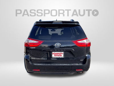 2019 Toyota Sienna XLE 8 Passenger