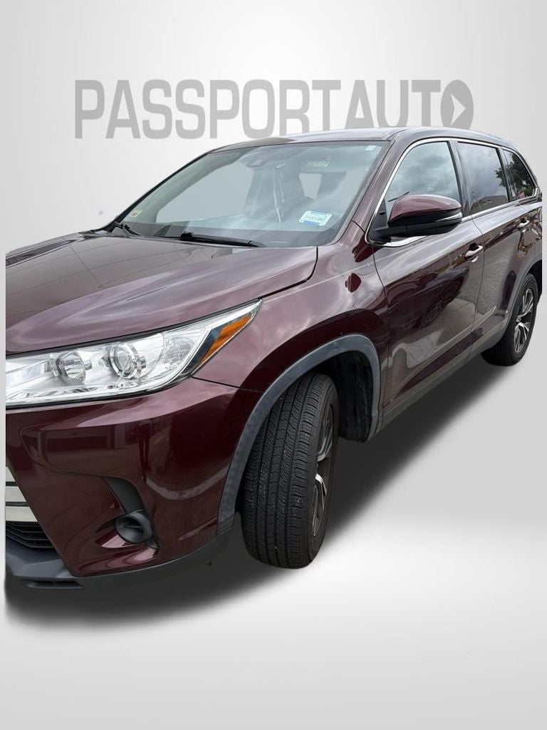 2019 Toyota Highlander LE