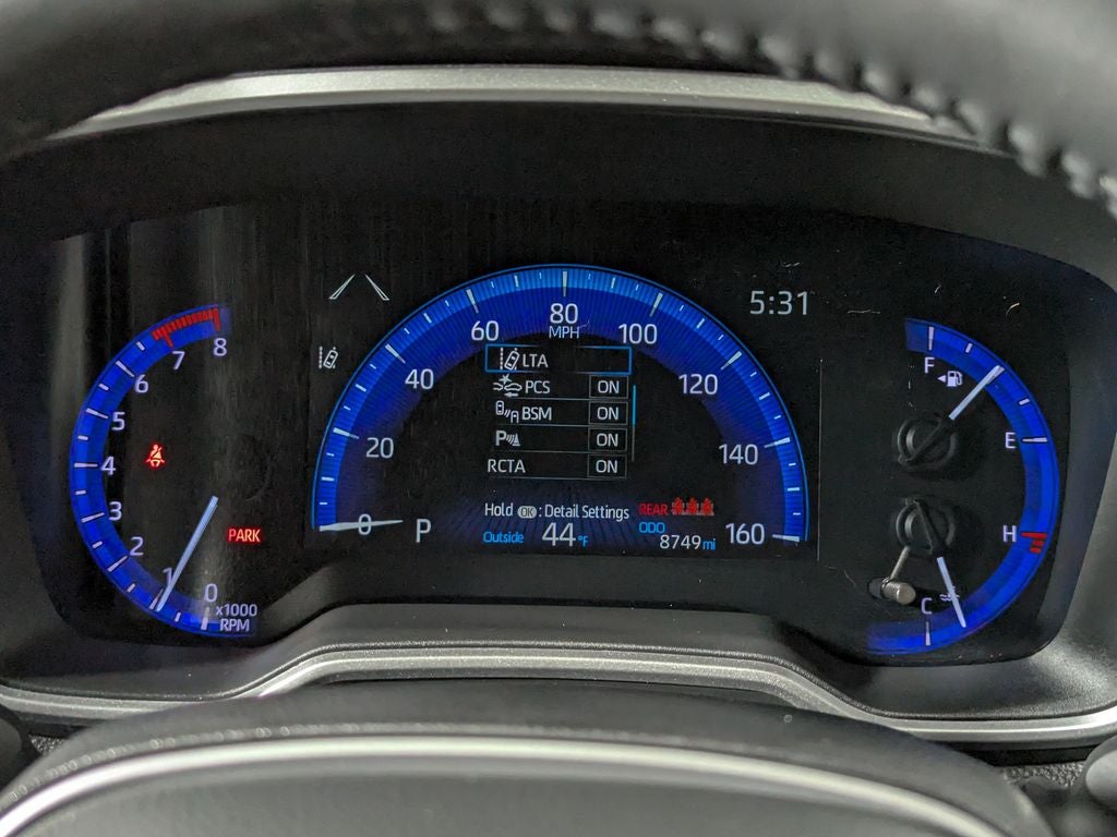 2022 Toyota Corolla Cross XLE