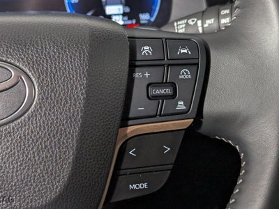 2025 Toyota Crown Signia XLE