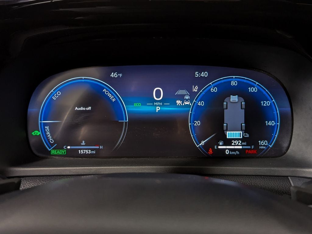 2025 Toyota Crown Signia XLE