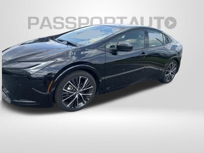 2025 Toyota Prius XLE