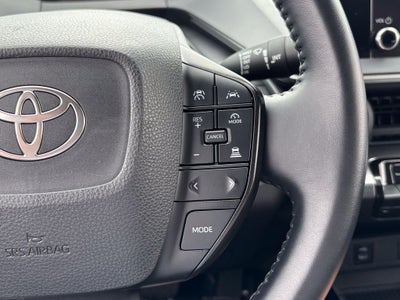 2025 Toyota Prius LE