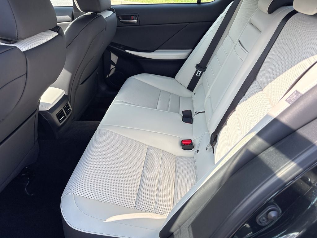 2025 Lexus IS 350 F SPORT