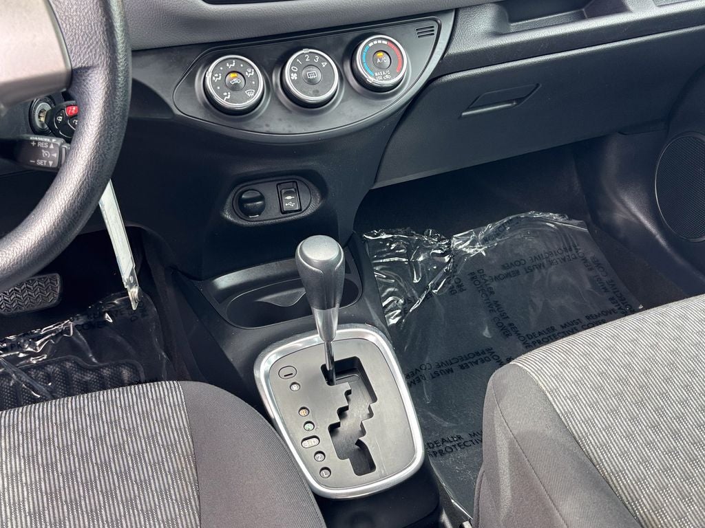 2015 Toyota Yaris LE